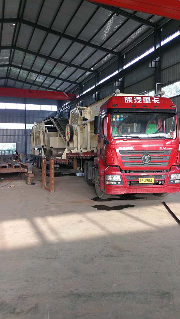 ���̰���