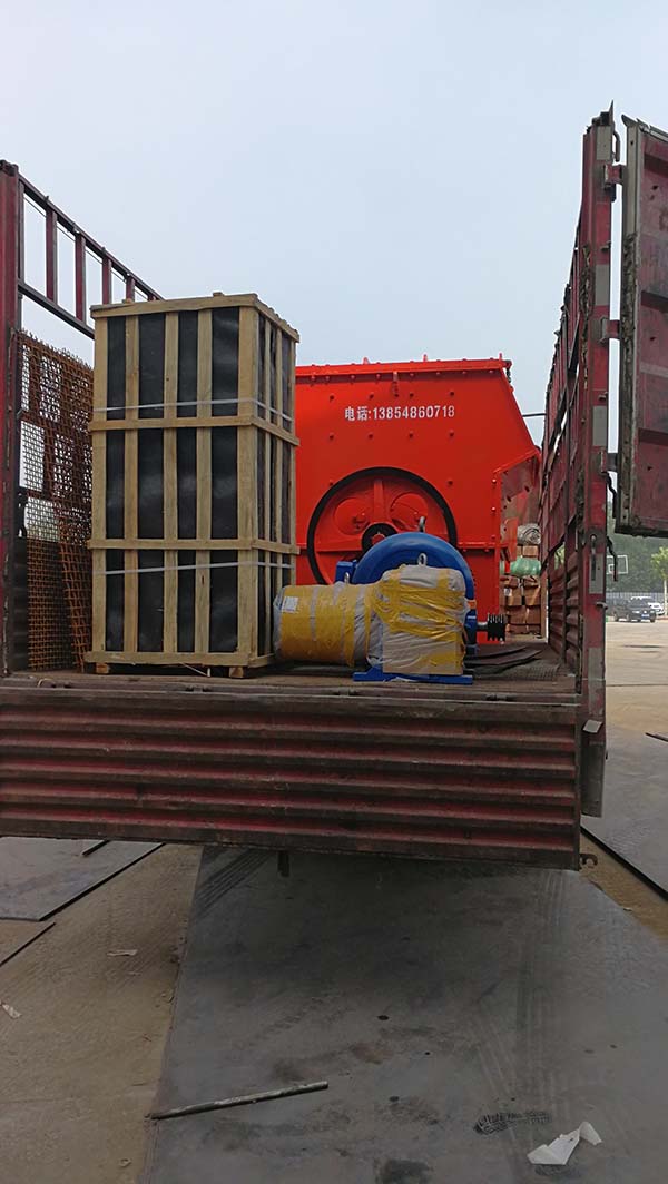 ���̰���