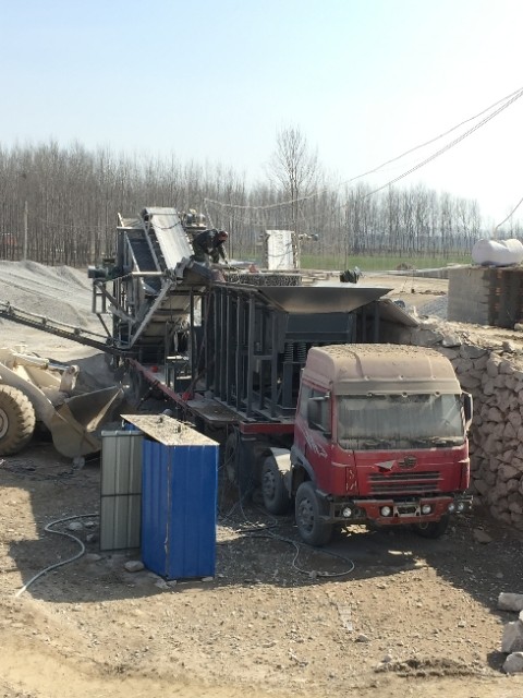 ���̰���